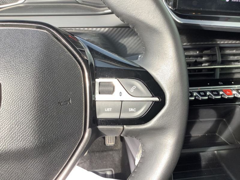 Peugeot 208 PureTech 100 S&S BVM6 Active