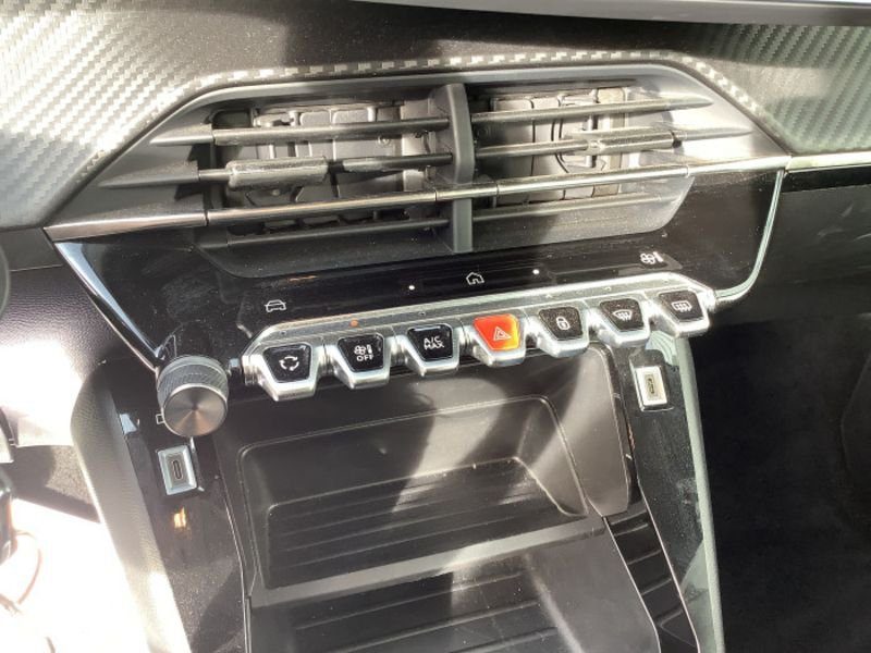 Peugeot 208 PureTech 100 S&S BVM6 Active