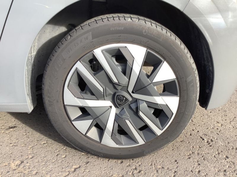 Peugeot 208 PureTech 100 S&S BVM6 Active