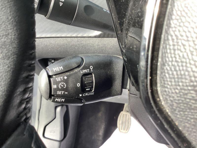 Peugeot 208 PureTech 100 S&S BVM6 Active