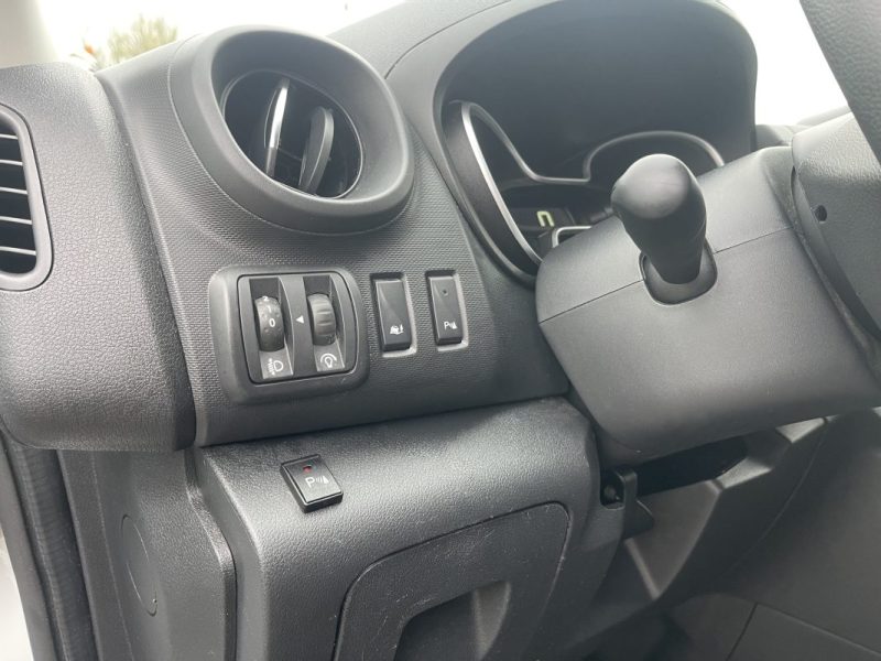 Renault Trafic 2.0L DCI L2H1Confort 