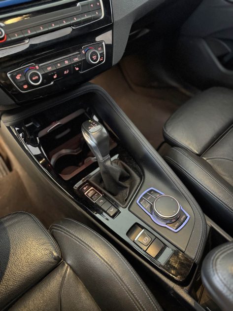 BMW X1 xDrive25d dA Pack M - 231ch - 2017 - Excellent état - 133.000km - Toit ouvrant 