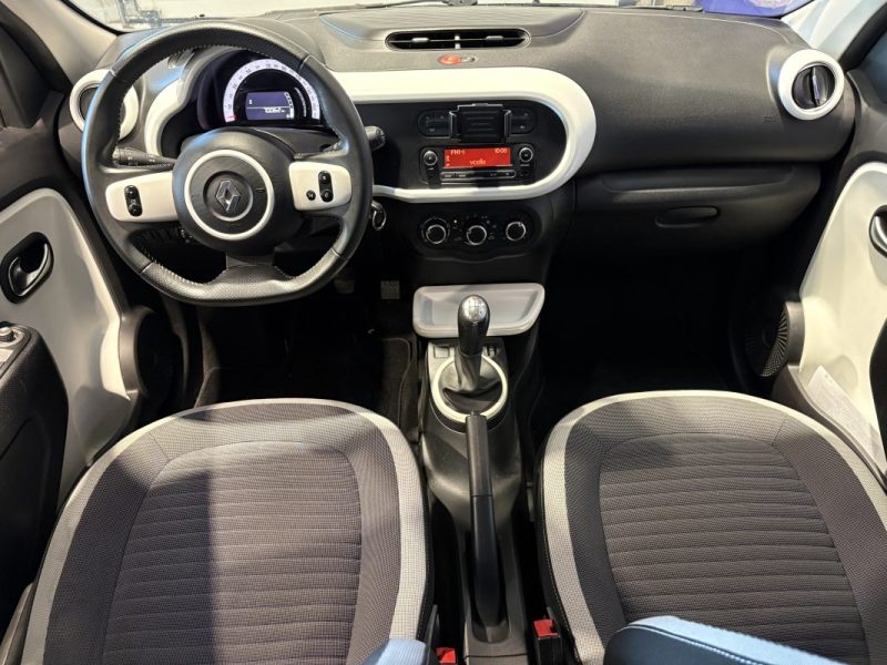Renault Twingo 3 70CH 2015 -  intense - Ideal Jeune Permis - Commande au volants - jantes aluminium 