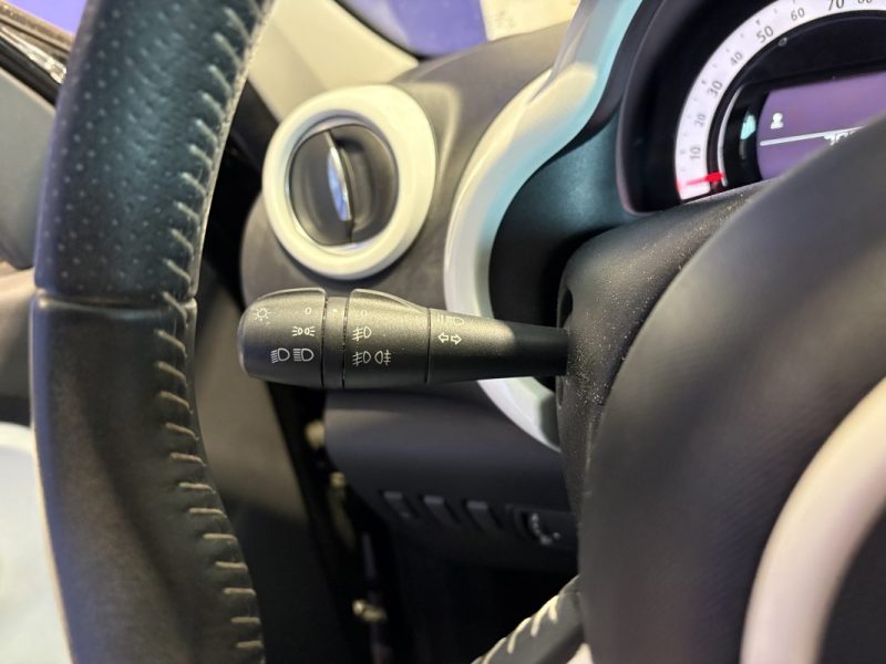 Renault Twingo 3 70CH 2015 -  intense - Ideal Jeune Permis - Commande au volants - jantes aluminium 