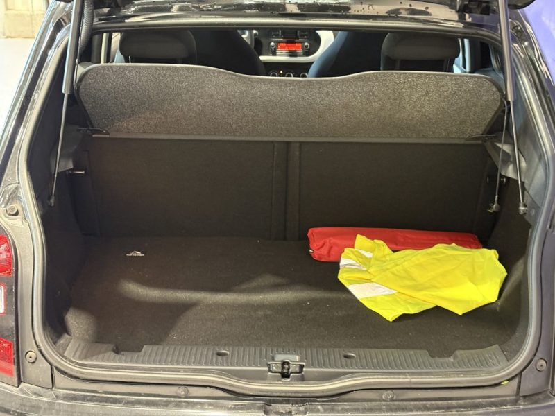 Renault Twingo 3 70CH 2015 -  intense - Ideal Jeune Permis - Commande au volants - jantes aluminium 