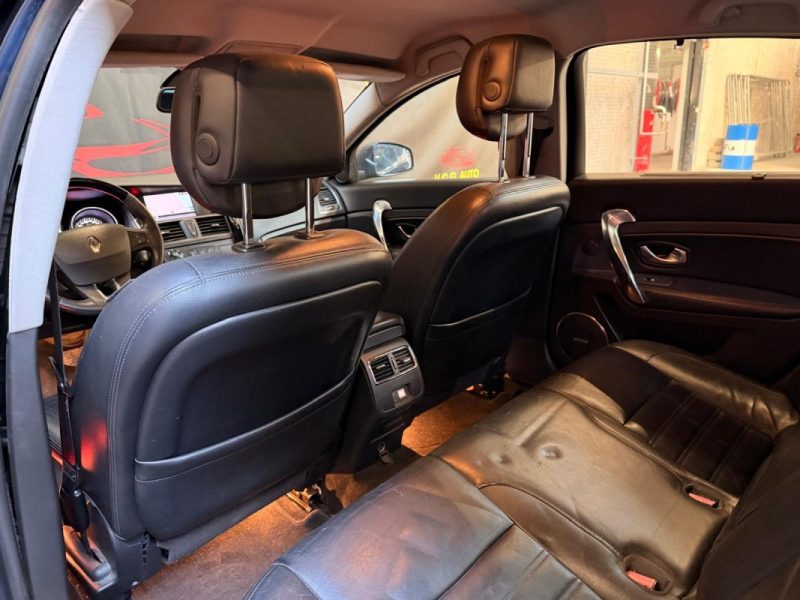 RENAULT LATITUDE 2.0 dCi 175 Initial 