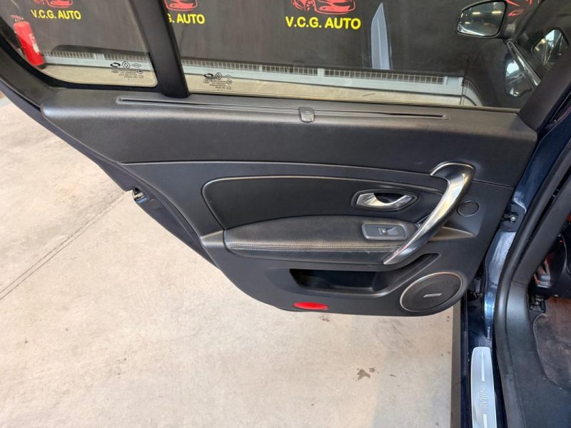 RENAULT LATITUDE 2.0 dCi 175 Initial 