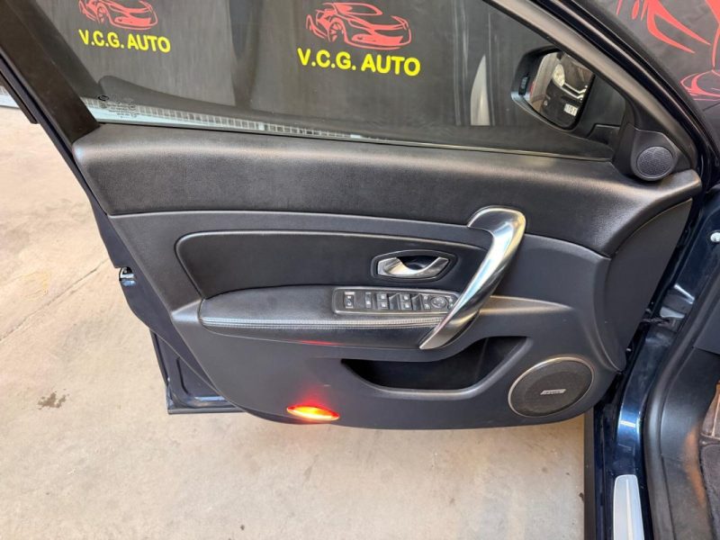 RENAULT LATITUDE 2.0 dCi 175 Initial 