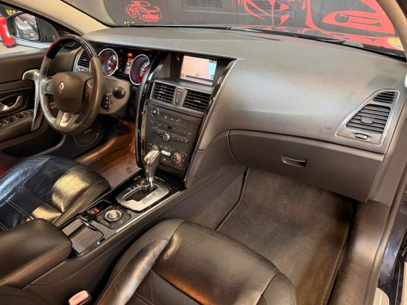 RENAULT LATITUDE 2.0 dCi 175 Initial 