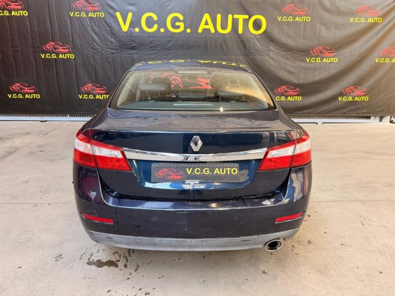 RENAULT LATITUDE 2.0 dCi 175 Initial 