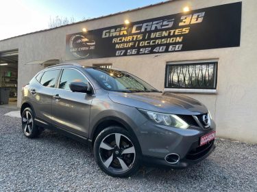 🎯 Nissan Qashqai 2 – 1.2 DIG-T N-Connecta  / Toit Panoramique / Super Affaire 