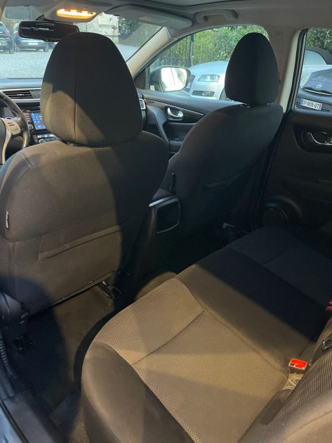 🎯 Nissan Qashqai 2 – 1.2 DIG-T N-Connecta  / Toit Panoramique / Super Affaire 