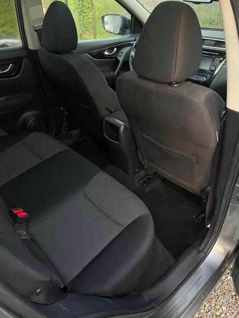 🎯 Nissan Qashqai 2 – 1.2 DIG-T N-Connecta  / Toit Panoramique / Super Affaire 
