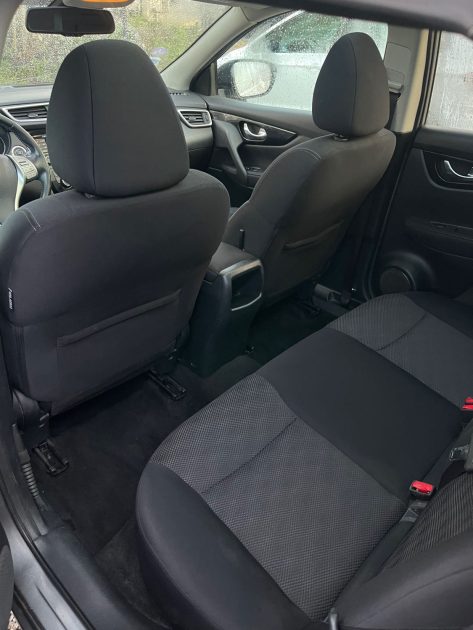 🎯 Nissan Qashqai 2 – 1.2 DIG-T N-Connecta  / Toit Panoramique / Super Affaire 