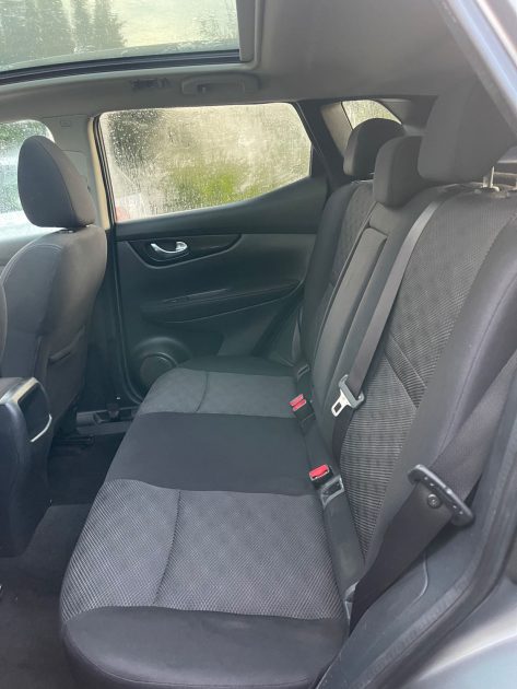 🎯 Nissan Qashqai 2 – 1.2 DIG-T N-Connecta  / Toit Panoramique / Super Affaire 