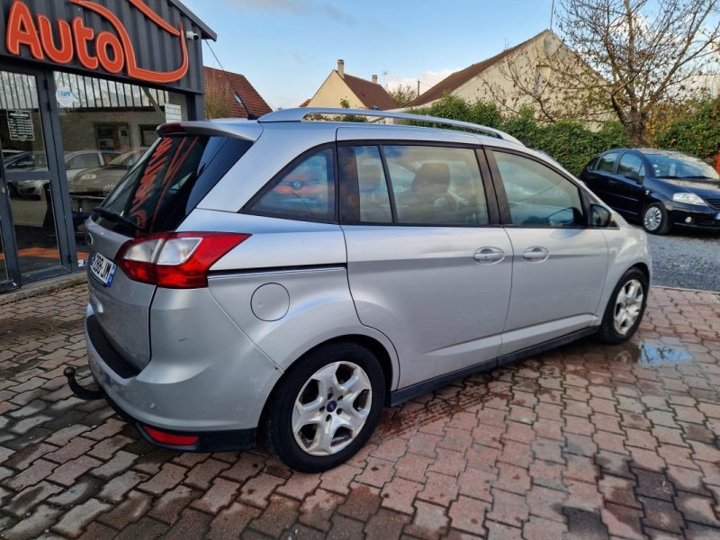 FORD G.C-MAX 1.6 TDCI 115CH *TREND* 7 PLACES ATTELAGE -GARANTIE REVISE- 