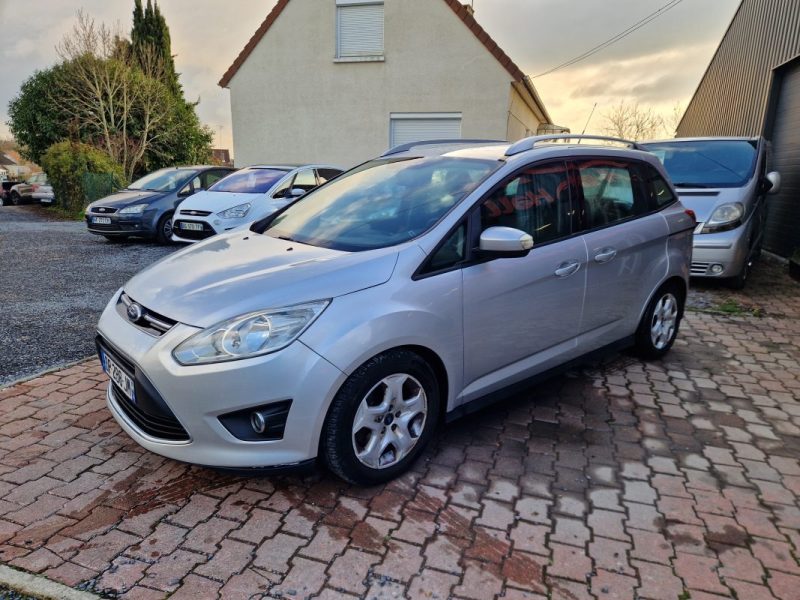 FORD G.C-MAX 1.6 TDCI 115CH *TREND* 7 PLACES ATTELAGE -GARANTIE REVISE- 