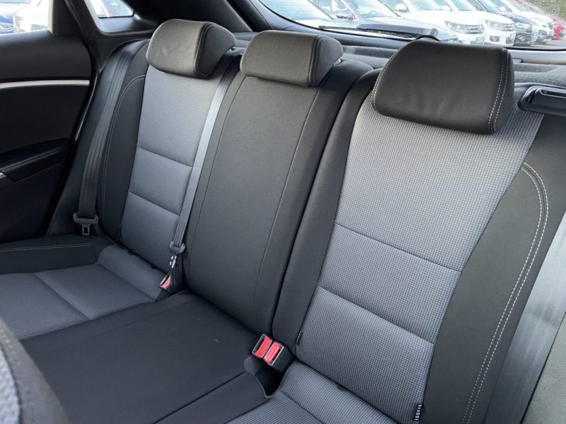 HYUNDAI I30 1.4 CRDI 90 CV      GARANTIE 3/12 MOIS 2012