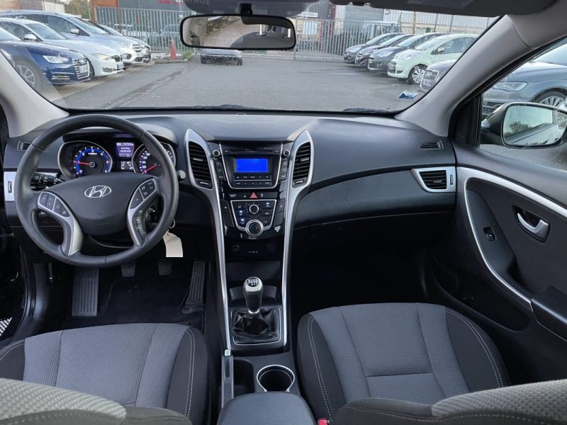 HYUNDAI I30 1.4 CRDI 90 CV      GARANTIE 3/12 MOIS 2012