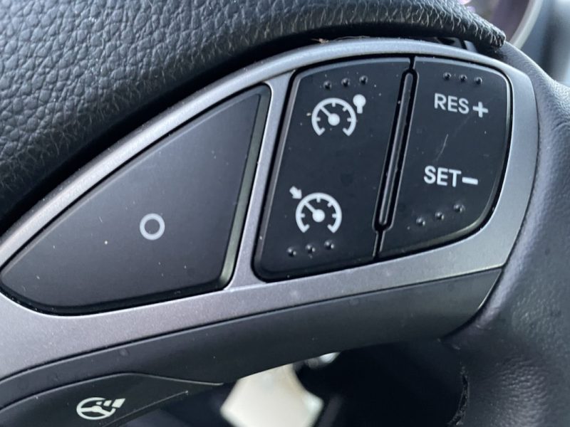 HYUNDAI I30 1.4 CRDI 90 CV      GARANTIE 3/12 MOIS 2012