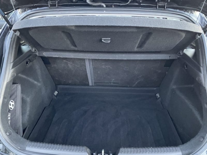 HYUNDAI I30 1.4 CRDI 90 CV      GARANTIE 3/12 MOIS 2012