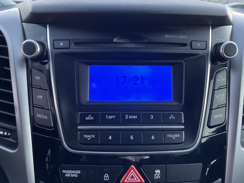 HYUNDAI I30 1.4 CRDI 90 CV      GARANTIE 3/12 MOIS 2012