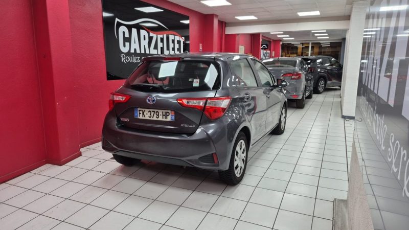 TOYOTA YARIS HYBRIDE 100cv FRANCE BUSINESS/ 1 ERE MAIN/TVA RECUPERABLE