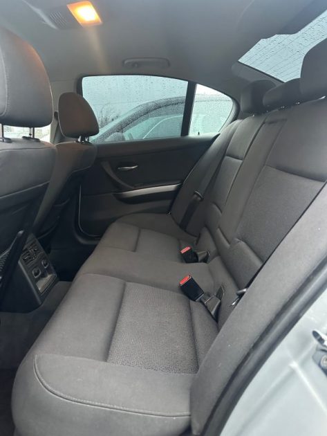 BMW SERIE 3 318I 143CV 2008 / 170KM / Radar / Clim / Regulateur / Paiement 4ou10 fois possible 