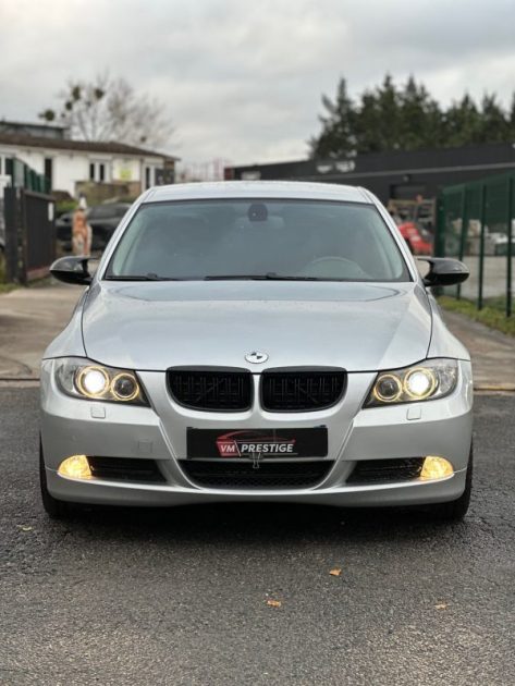 BMW SERIE 3 318I 143CV 2008 / 170KM / Radar / Clim / Regulateur / Paiement 4ou10 fois possible 