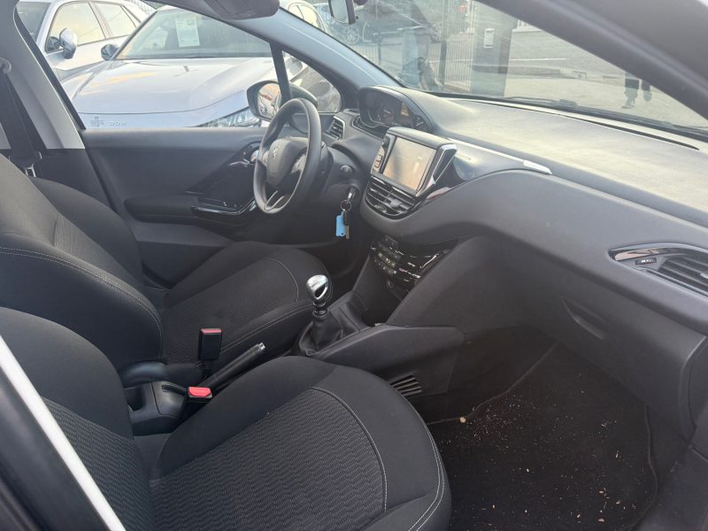 PEUGEOT 208 1.5 BLUEHDI 100CH E6.C TECH EDITION 5P 2018
