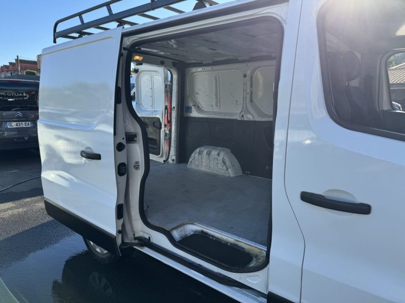 RENAULT TRAFIC 3  L1H1 1200 2.0 DCI 120CH CONFORT E6 2021