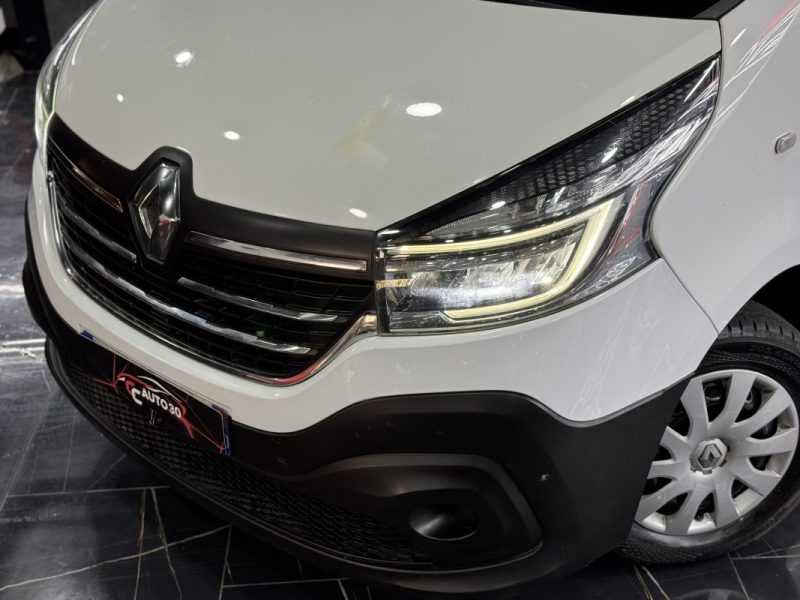 RENAULT TRAFIC 3  L1H1 1200 2.0 DCI 120CH CONFORT E6 2021