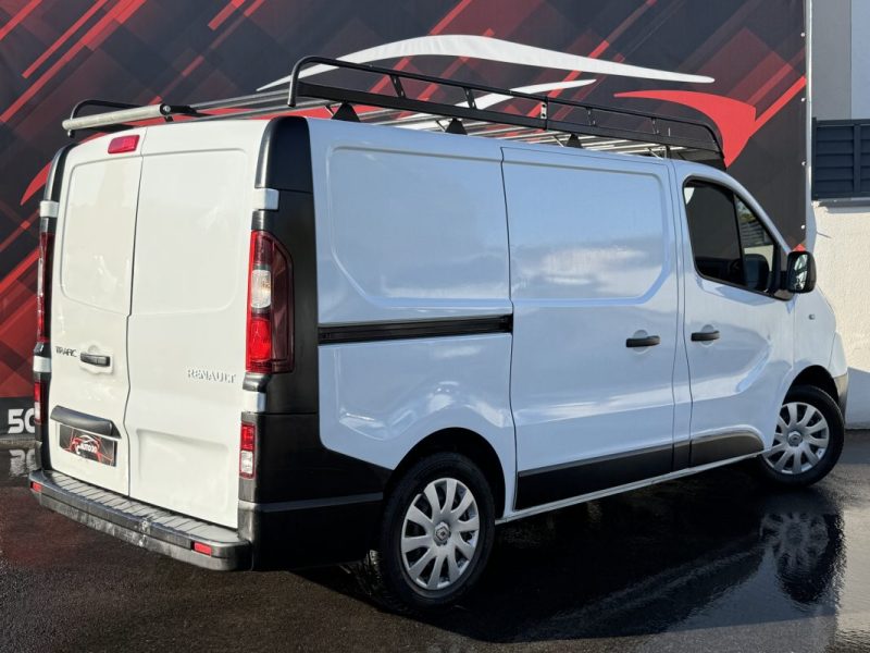 RENAULT TRAFIC 3  L1H1 1200 2.0 DCI 120CH CONFORT E6 2021