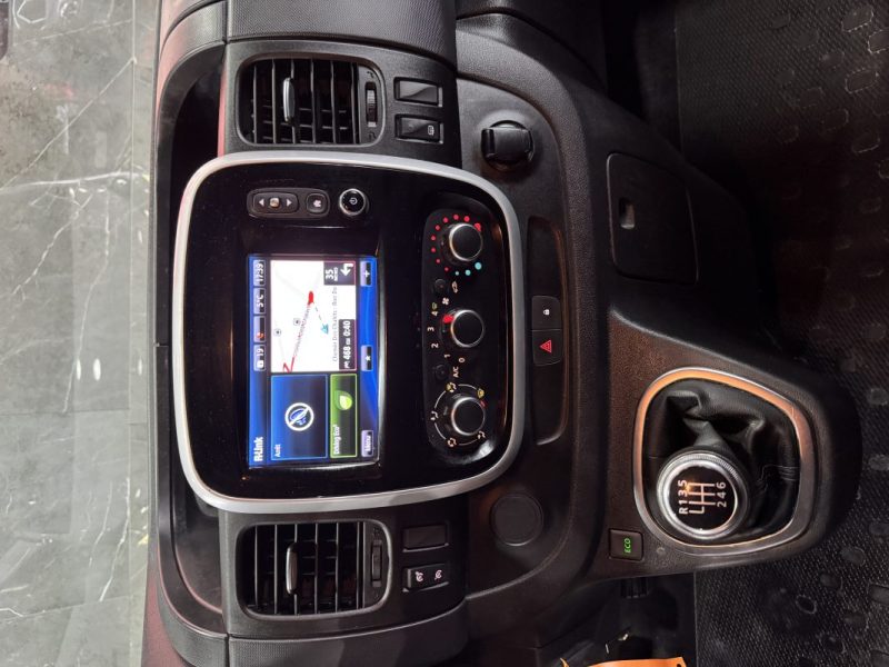 RENAULT TRAFIC 3  L1H1 1200 2.0 DCI 120CH CONFORT E6 2021