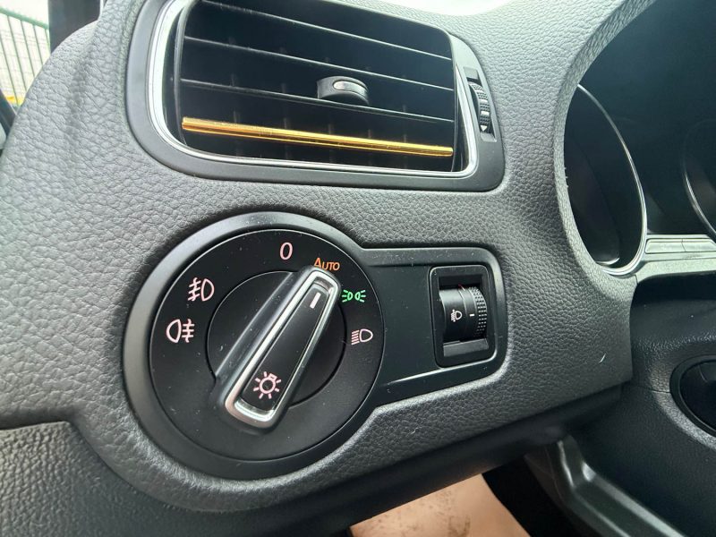 VOLKSWAGEN POLO 5 LOUNGE 1.4 TDI - 90CV 12V TURBO  2015