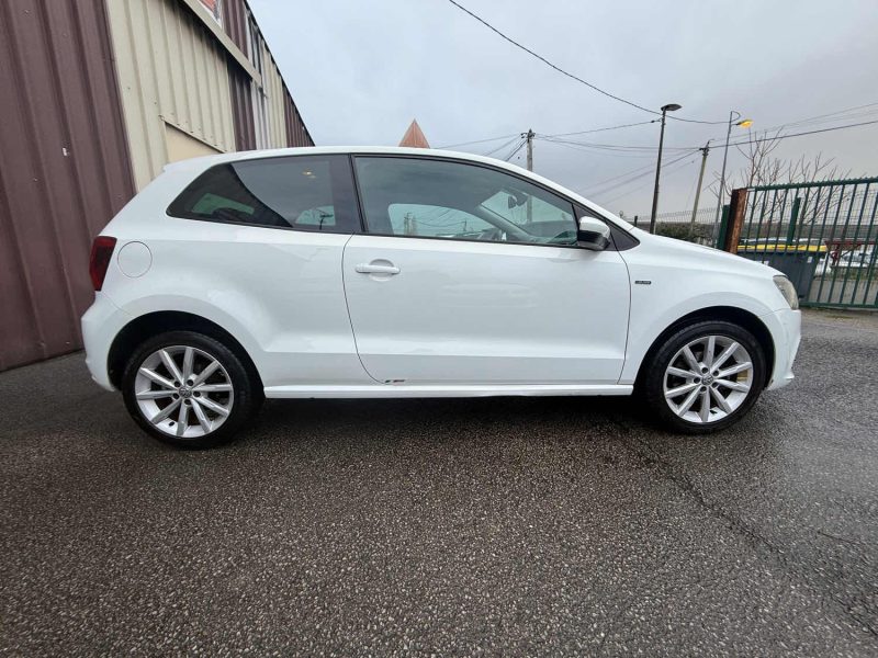 VOLKSWAGEN POLO 5 LOUNGE 1.4 TDI - 90CV 12V TURBO  2015