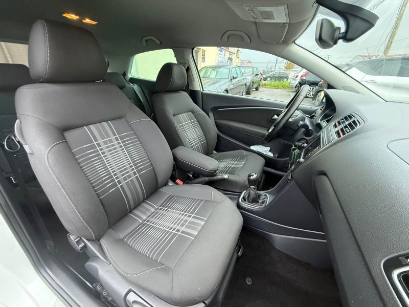 VOLKSWAGEN POLO 5 LOUNGE 1.4 TDI - 90CV 12V TURBO  2015