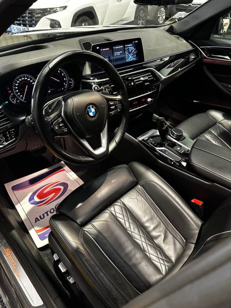 MAGNIFIQUE BMW 530I TOURING M SPORT PROPULSION 252 CH (FULL ENTRETIEN BMW, TOIT OUVRANT, ATTELAGE)
