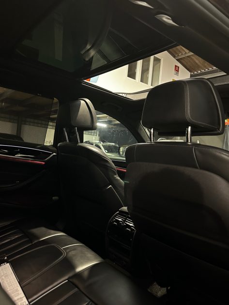 MAGNIFIQUE BMW 530I TOURING M SPORT PROPULSION 252 CH (FULL ENTRETIEN BMW, TOIT OUVRANT, ATTELAGE)