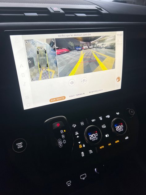 DEFENDER 110 P400e HSE MARK IV (ATTELAGE, ÉLECTRIQUE, PACK HIVER, PACK TOUT TERRAIN, TOIT OUVRANT) 