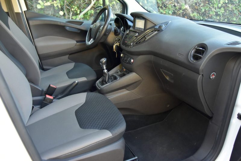 FORD T.COURIER 1.5 TDCI 100CH S&S TITATIUM 65 000 KM -GRANTIE 12 MOIS 2020