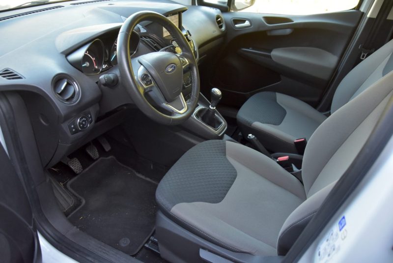 FORD T.COURIER 1.5 TDCI 100CH S&S TITATIUM 65 000 KM -GRANTIE 12 MOIS 2020