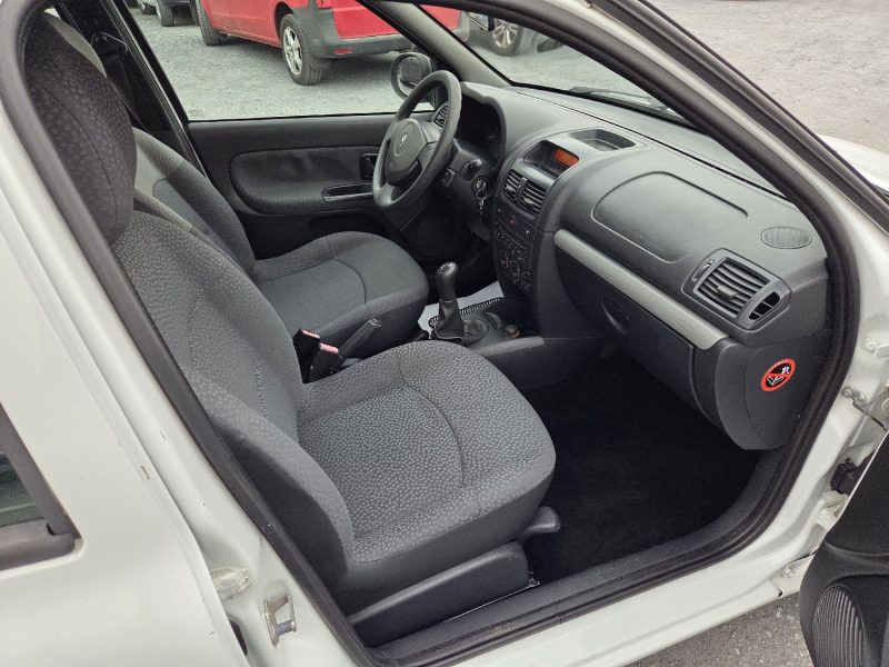 RENAULT CLIO 2  1.5 DCI 65cv  2010 