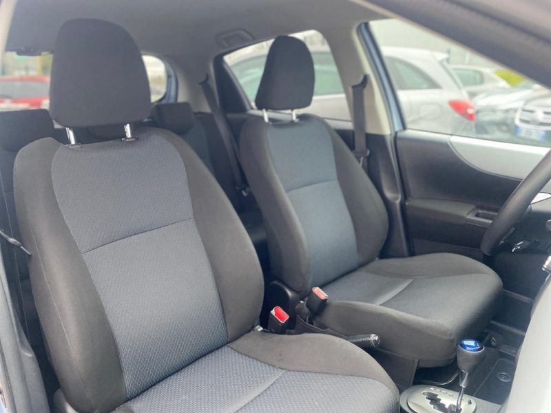 TOYOTA YARIS III 1.5 HYBRID 100H DESIGN