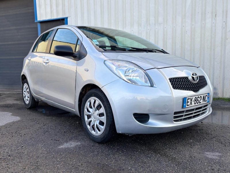 TOYOTA YARIS 1.3 VVT-I 90CH LUNA 2006