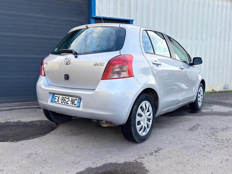 TOYOTA YARIS 1.3 VVT-I 90CH LUNA 2006