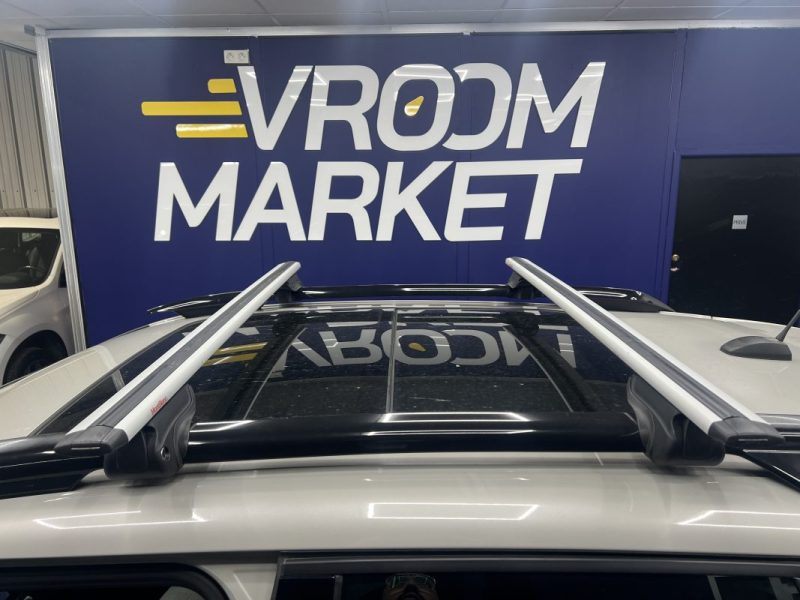 Citroën C3 Aircross - 1.6 BlueHDi 120ch S&S Shine - Toit panoramique - Bi-colore - Carplay