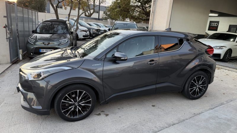 TOYOTA C-HR 122H DYNAMIC 2WD E-CVT RC18 