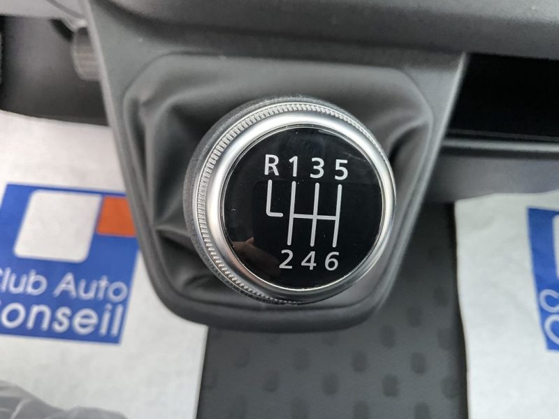 24 520€ HT NISSAN  PRIMASTAR  2,8T 130 CV DCI ACENTA L1H1 