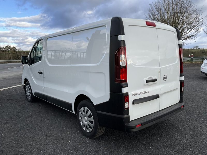 24 520€ HT NISSAN  PRIMASTAR  2,8T 130 CV DCI ACENTA L1H1 